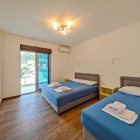 Apartment Plavo Nebo Dobra Voda Kültér fotó