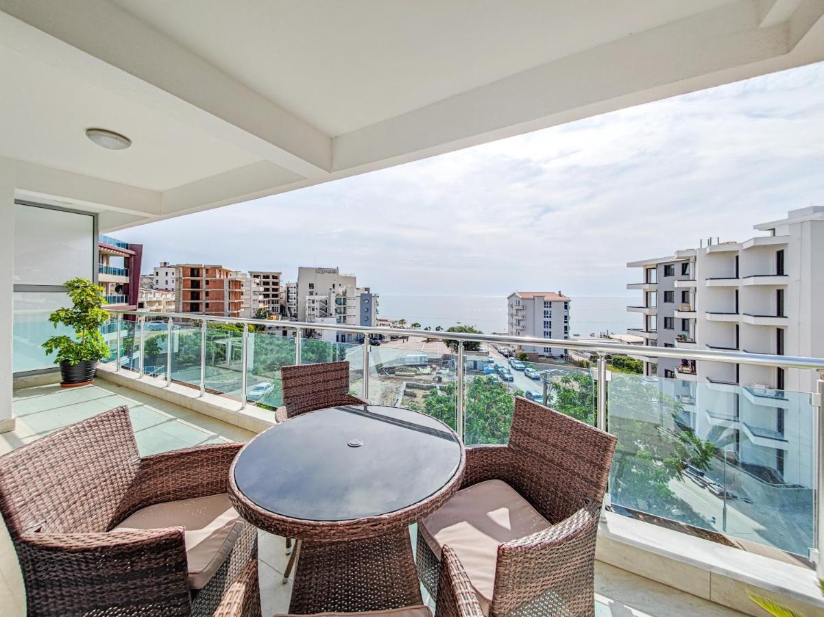 Apartment Plavo Nebo Dobra Voda Kültér fotó